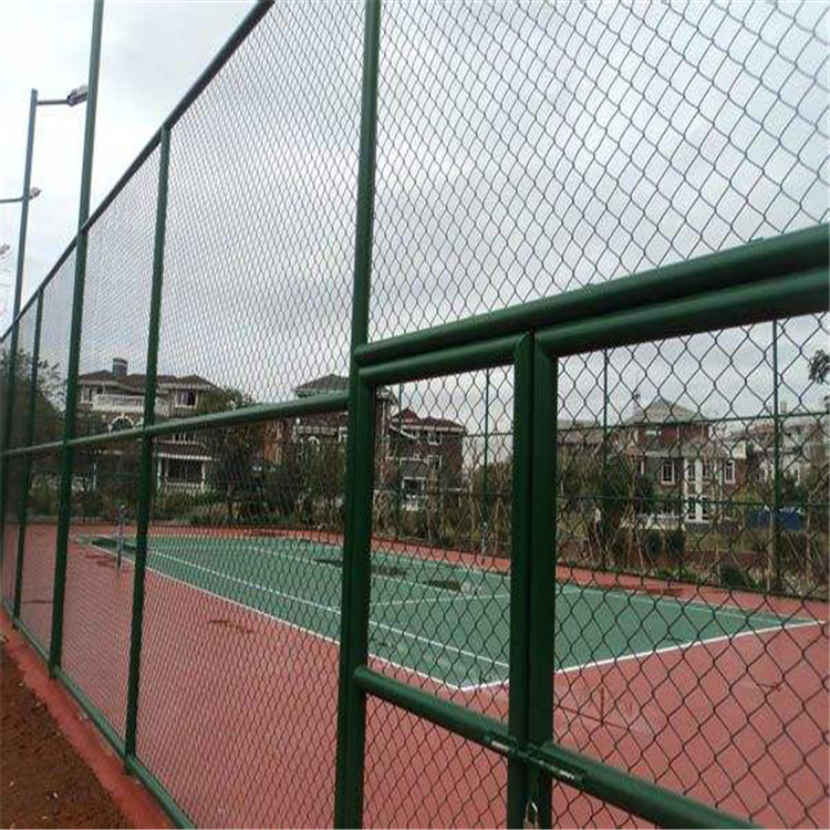 上海信封式球場(chǎng)圍網(wǎng)圖片4