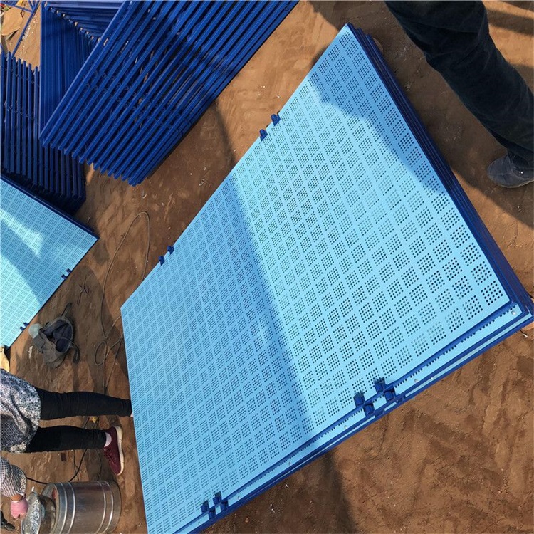 附著式升降腳手架防護網   圖片2