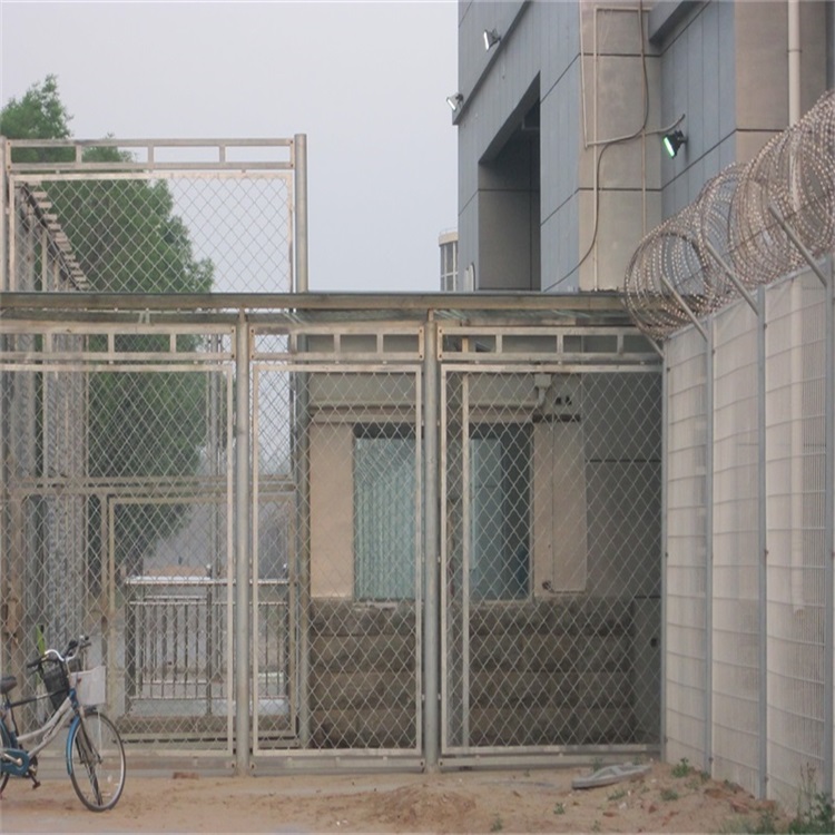 上海封閉式監(jiān)獄防護網圖片4
