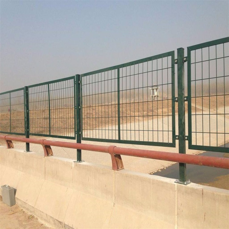 防拋網隔離柵圖片4