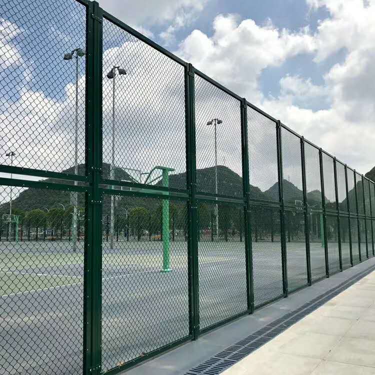 上海框架式球場圍網(wǎng)圖片1