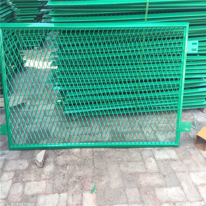 斜方孔高速公路護欄網