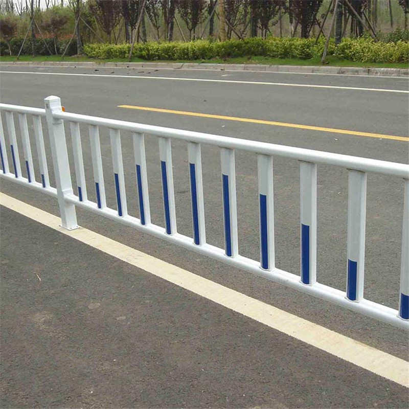 上海移動鐵馬護欄圖片2