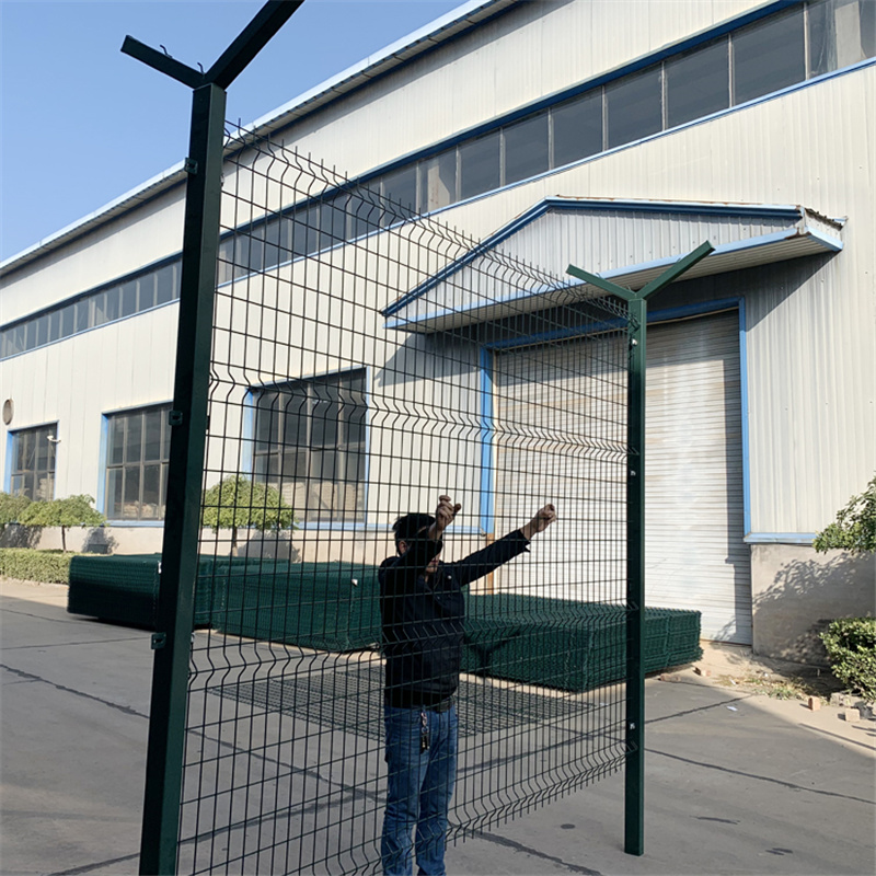 上海機(jī)場(chǎng)護(hù)欄網(wǎng)圖片3