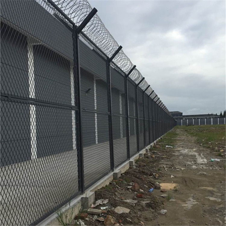 監(jiān)獄防攀越隔離網(wǎng)圖片3
