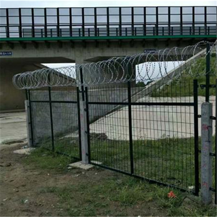 上海高鐵防護柵欄圖片2