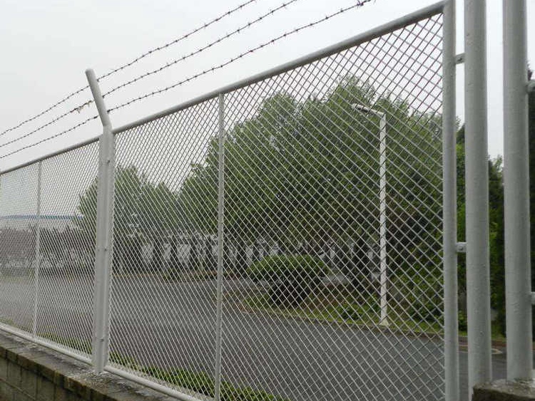 綜合保稅區(qū)倉庫圍網(wǎng)施工組織設(shè)計(jì)圖片4