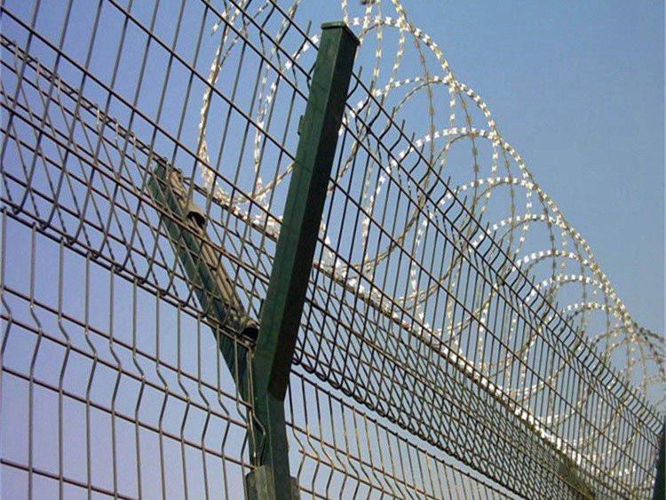 機場鋼筋網(wǎng)圍界的基本介紹圖片1