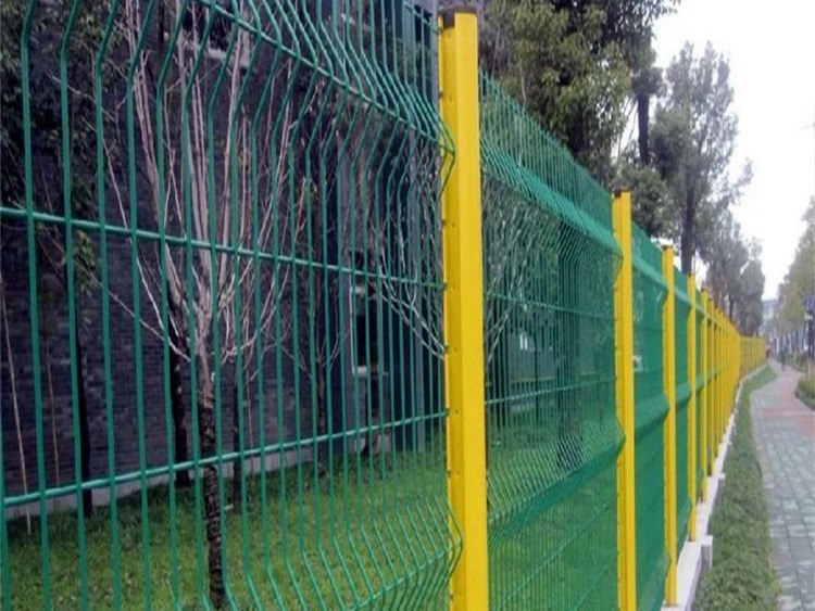 鐵絲圍欄網墻圖片2