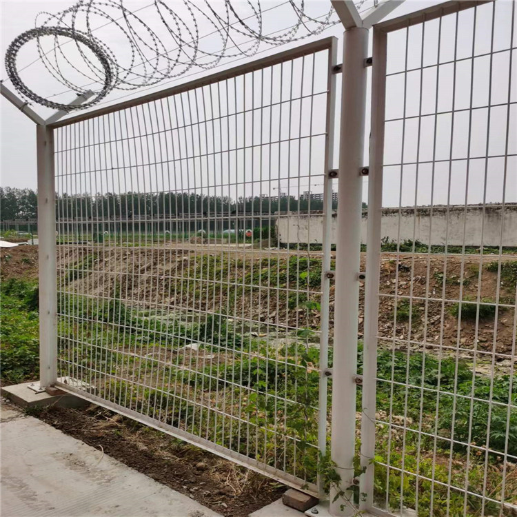 巡邏道隔離網圖片3